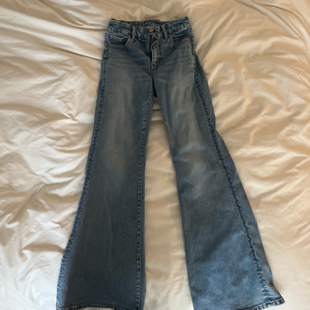 American eagle super high rise flare jeans luxe stretch size 0 regular